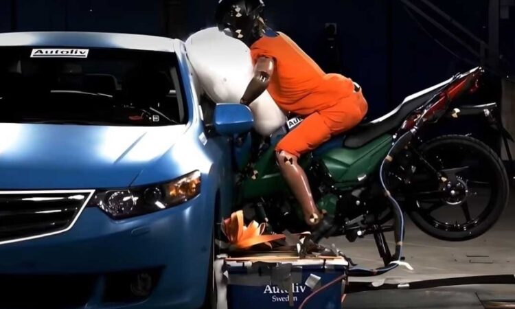 Airbag para motos pode revolucionar segurança de motociclistas
