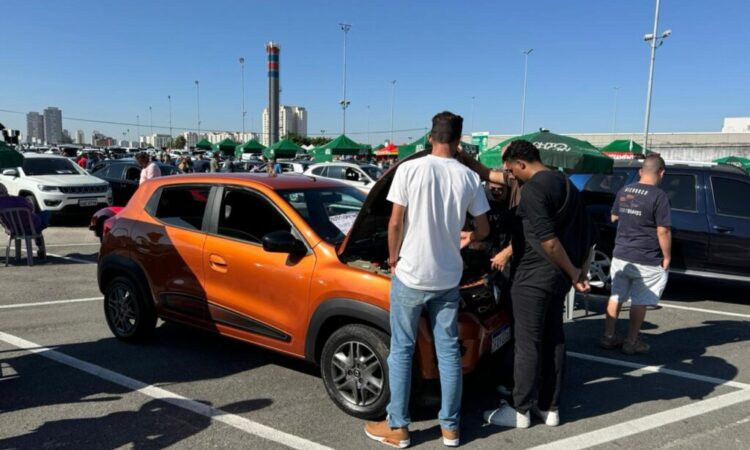 Como Consultar o Histórico de um Carro Usado Antes de Comprar: Guia Completo para Evitar Prejuízos