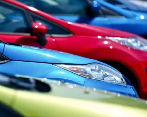 Cores que Valem Mais: Descubra quais tons deixam seu carro usado mais caro na revenda