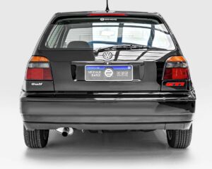 Golf GTI raríssimo com 31 anos e apenas 34 mil km surpreende pelo valor de mercado