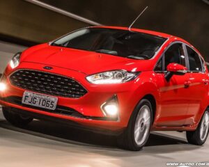 Saiu de linha, mas continua nas ruas: o carro que os brasileiros não deixaram morre