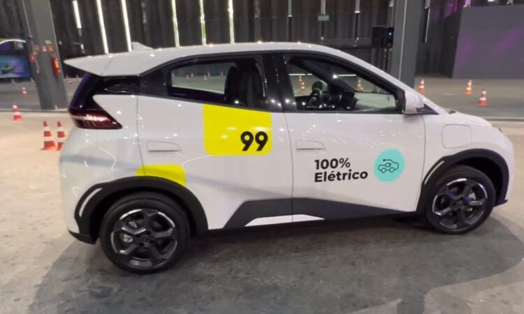 Vale a pena abrir MEI para comprar o BYD Dolphin Mini por R$ 107 mil e rodar na Uber e 99