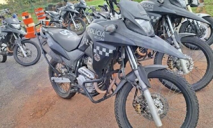 HONDA - XRE 300 leilão de motos da policia milita de brasilia