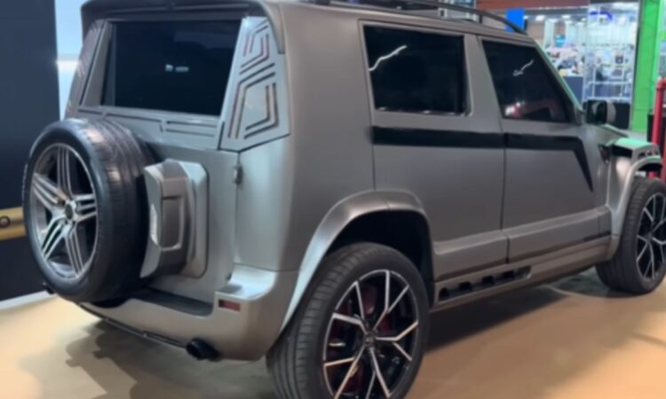 Engenharia do Nordeste! SUV Artesanal Feito em Chapa de Aço, Motor 4.0 e Portas Automáticas Rouba a Cena no Salão do Automóvel