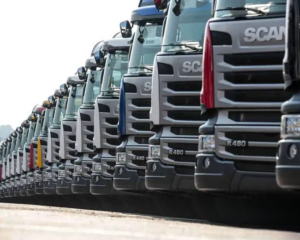 R$ 10 Bilhões para Caminhões: BNDES Lança Programa de Renovação de Frota com Juros Reduzidos e Foco no Caminhoneiro Autônomo